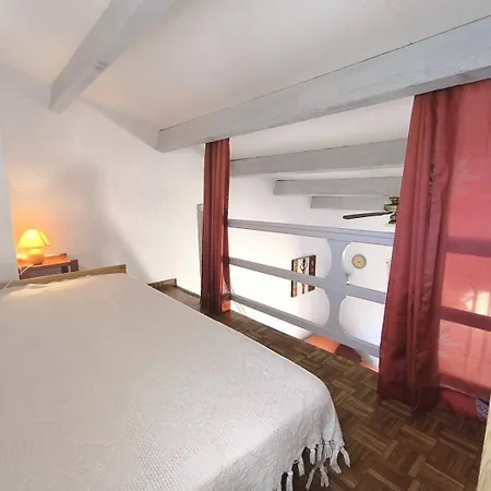 002 Cap D'agde Mitoyenne 3 Pieces Mezzanine 6 A 7 Pers Avec Parking * Agde