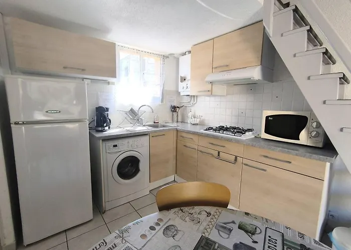 002 Mas du Soleil 332 * Agde